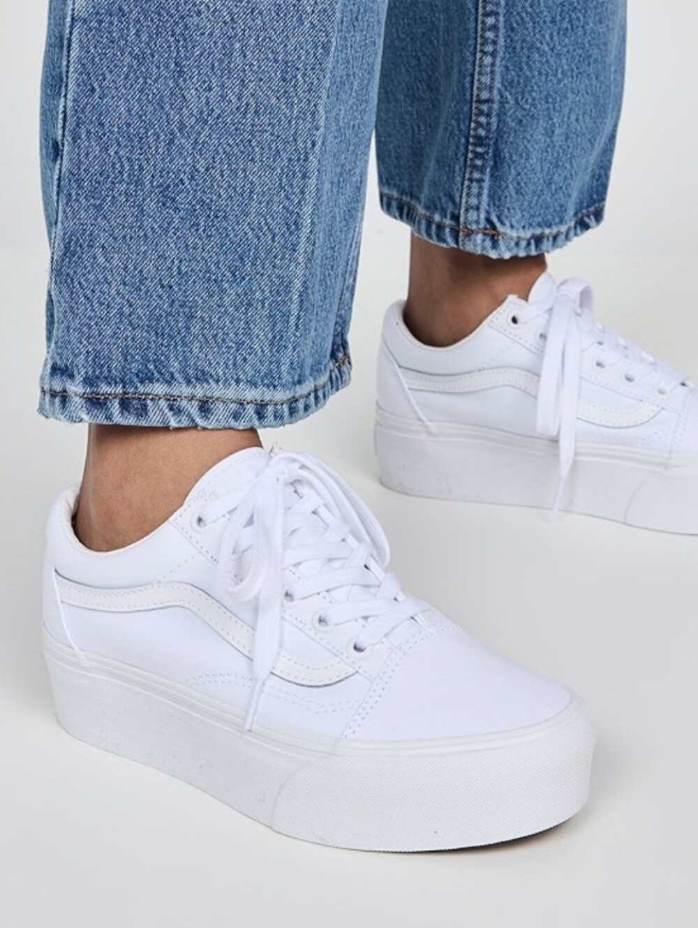 Vans Classic White Stackforn Platform Sneakers / W8 M6.5
